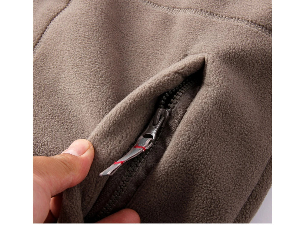 Men's DIMUSI Polartec Fleece Windbreaker Jacket - Experience Ultimate Warmth for Winter Adventures.