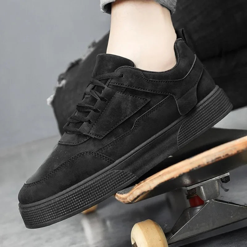 YUYAN HAPPY HOUR Men's Street Style Sneakers – Breathable Microfiber Lace-Up Casual Shoes | Spring/Autumn | Black & Grey
