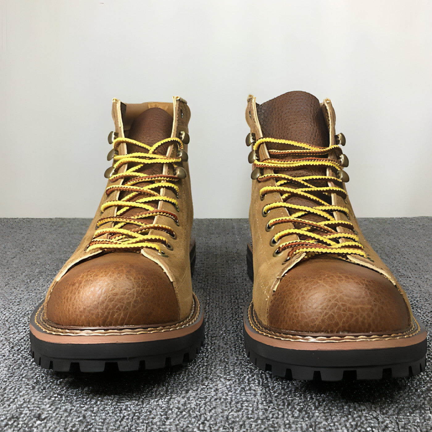 Men's Casual Round Toe Leather Martin Shoes for Autumn & Winter"