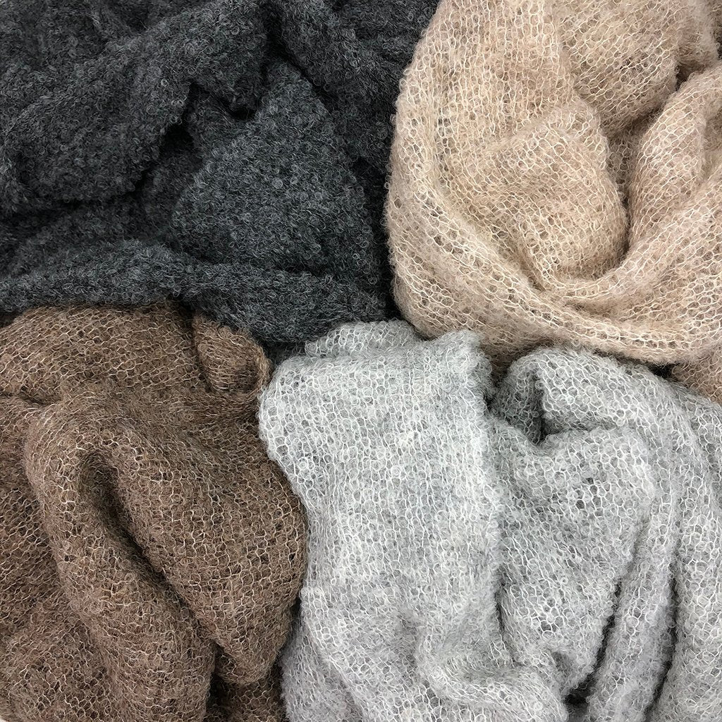 Unisex Ultra Plush Alpaca Scarf - Premium Charcoal Gray
