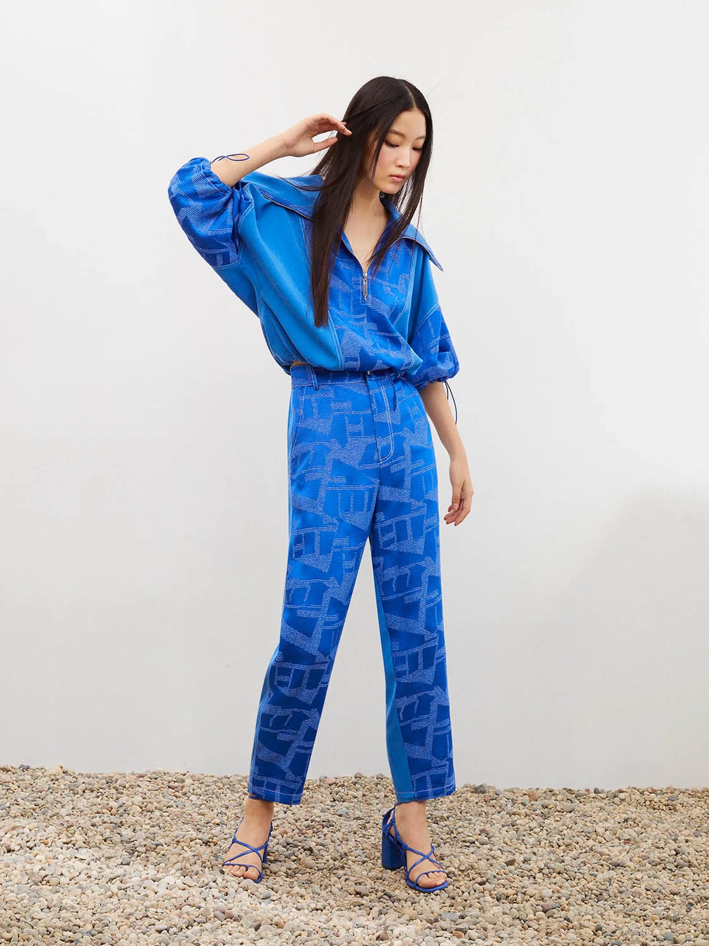 Women's Jacquard Crop Sweatshirt