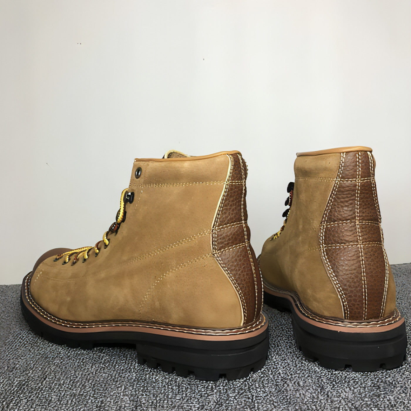 Men's Casual Round Toe Leather Martin Shoes for Autumn & Winter"