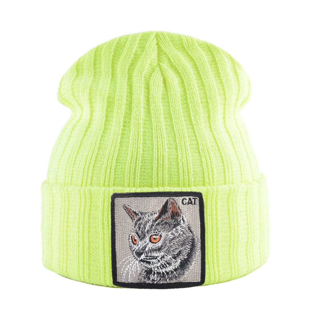 Unisex K KISSBAOBEI Solid Color Knitted Beanie with Patch