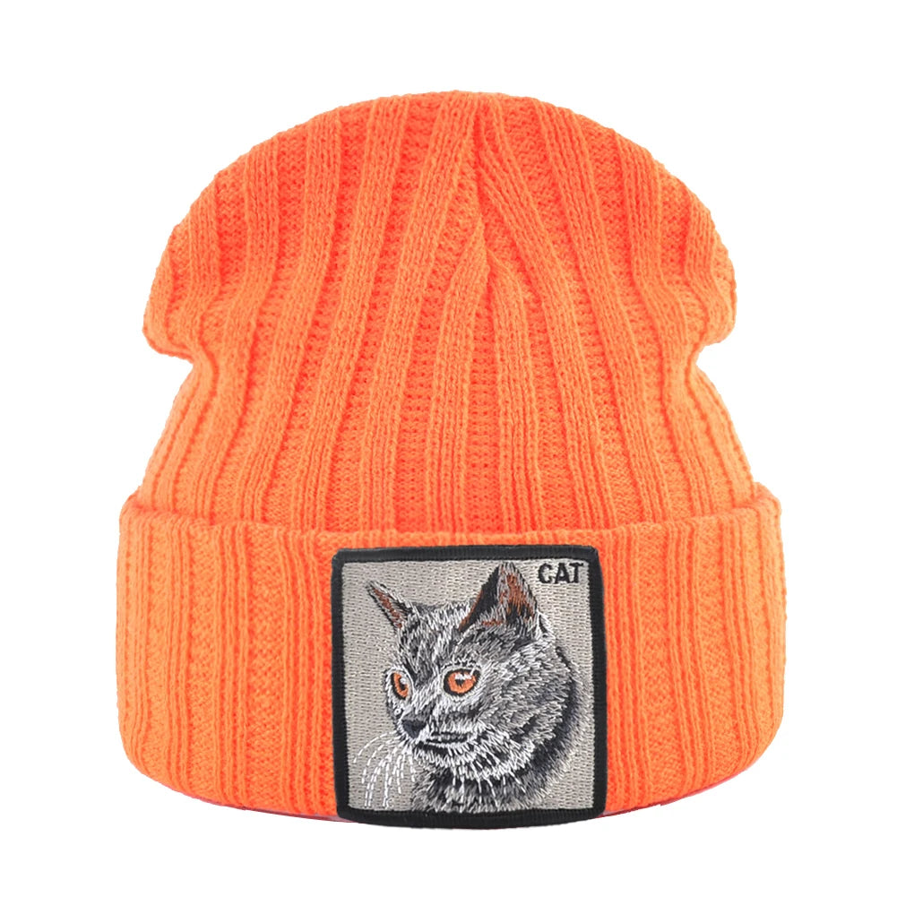 Unisex K KISSBAOBEI Solid Color Knitted Beanie with Patch