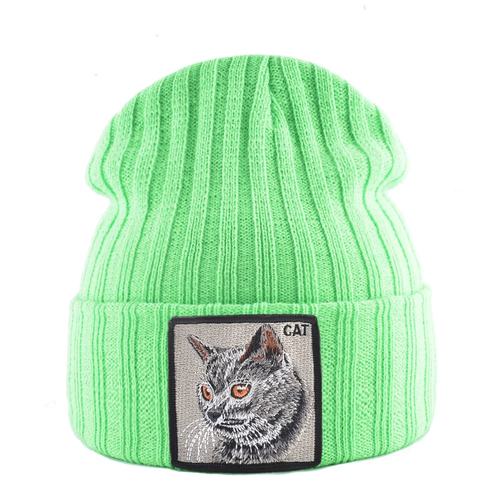 Unisex K KISSBAOBEI Solid Color Knitted Beanie with Patch