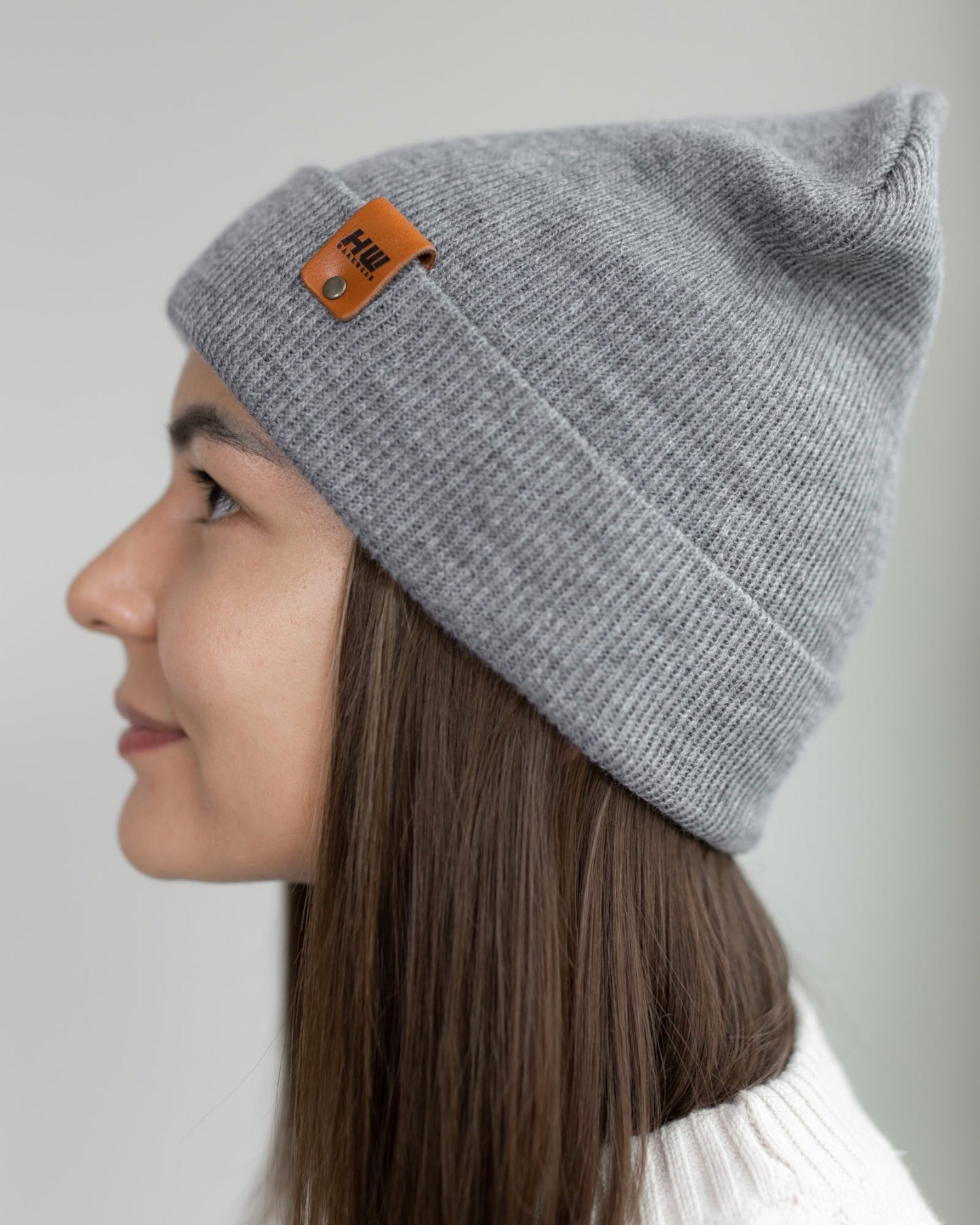 HAAKWEAR Koala Gray Knit Cuffed Beanie
