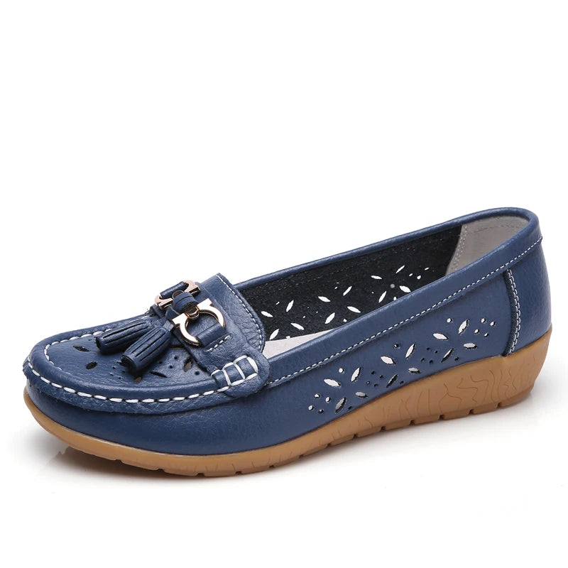 Women's Genuine Leather Loafers Flat Comfort Slip-On Moccasins with Arch Support Wide Sizes EU 41-43 (US 10-12)