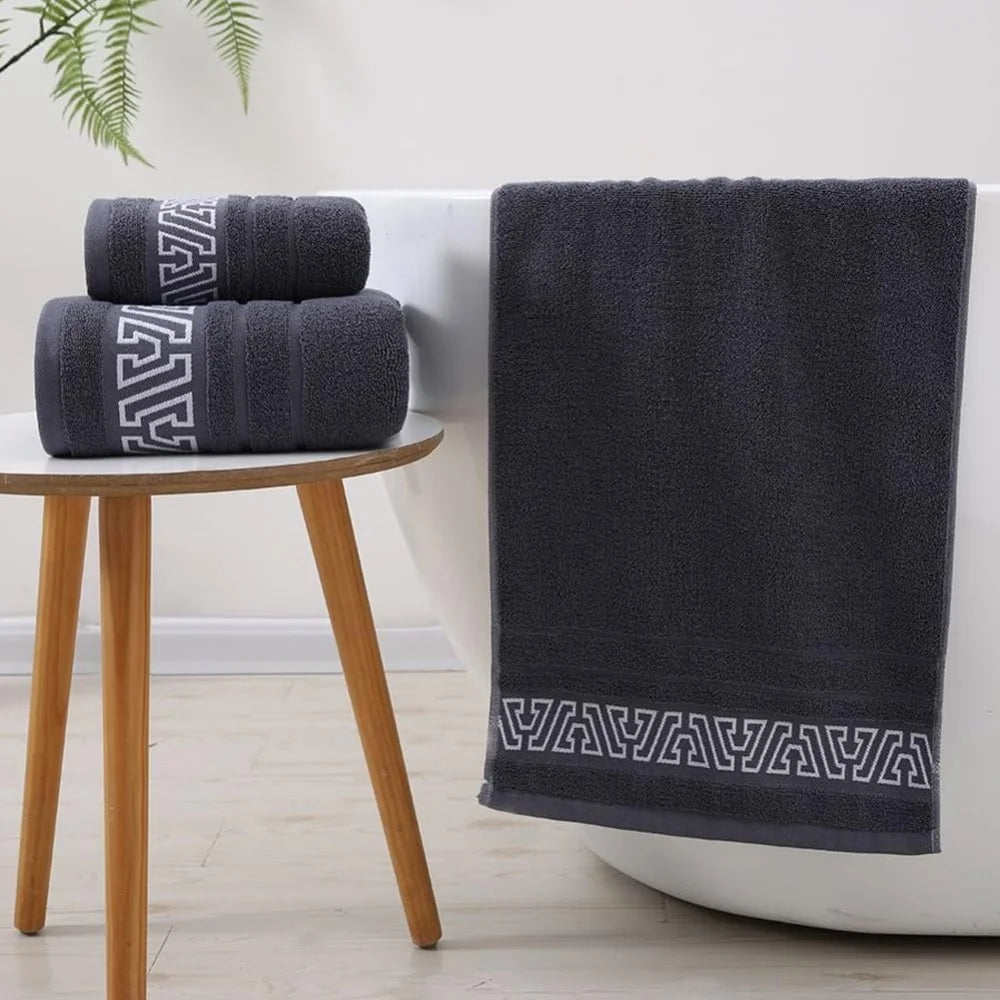 Premium Thick Bath Towel - Soft & Absorbent Cotton Blend, Decorative Border (70x140cm)