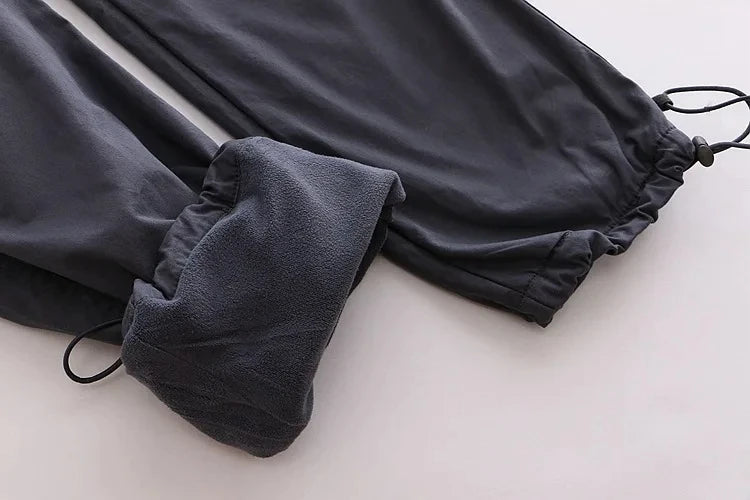 Men's Winter Cargo Pants - Fleece Lined Camo Multi-Pocket"