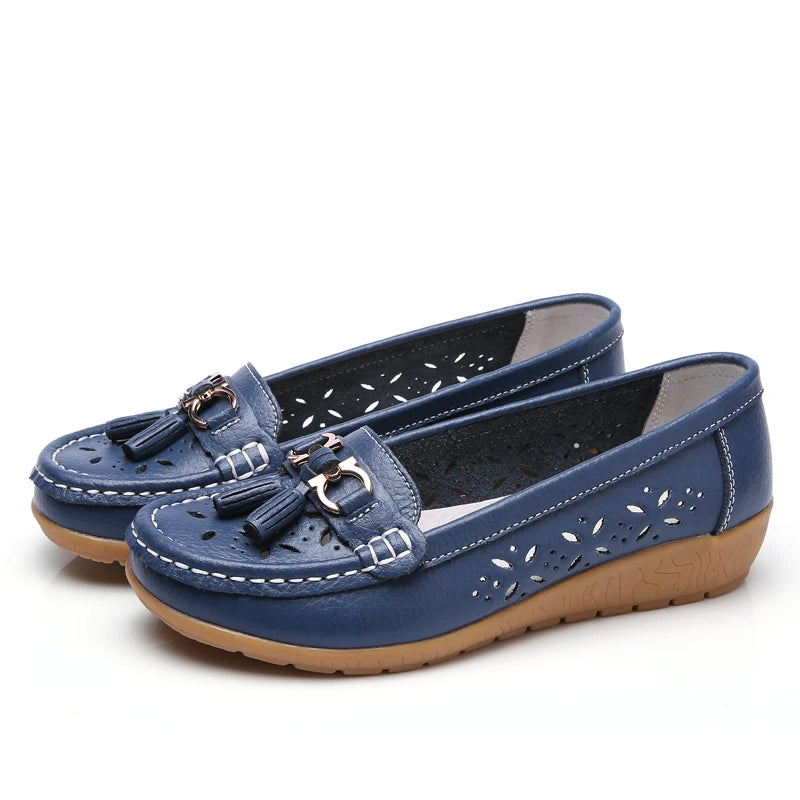 Women's Genuine Leather Loafers Flat Comfort Slip-On Moccasins with Arch Support Wide Sizes EU 41-43 (US 10-12)