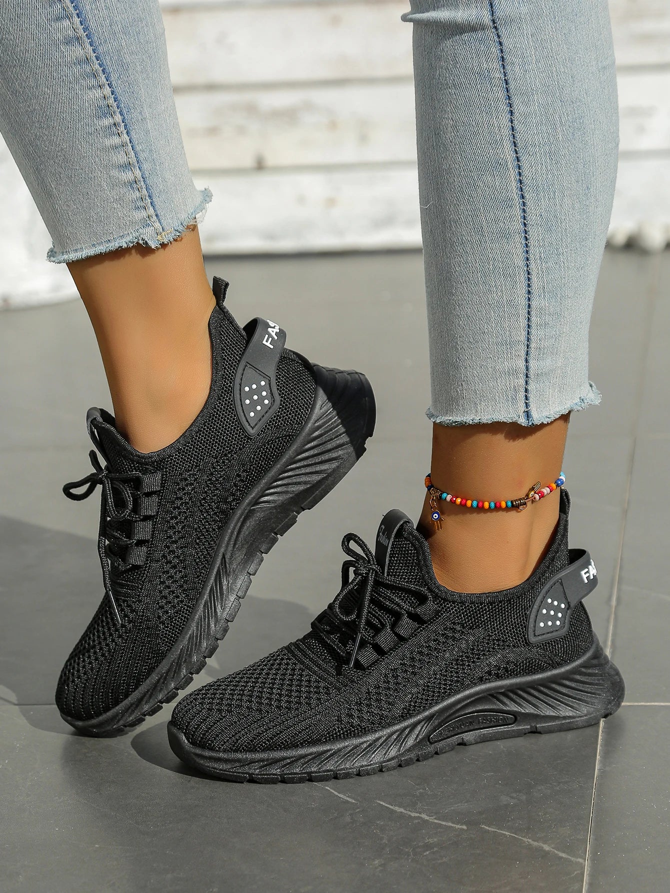 Women's Chunky Platform Sneakers - Lightweight Knit Athletic Shoes with Air Cushion Sole