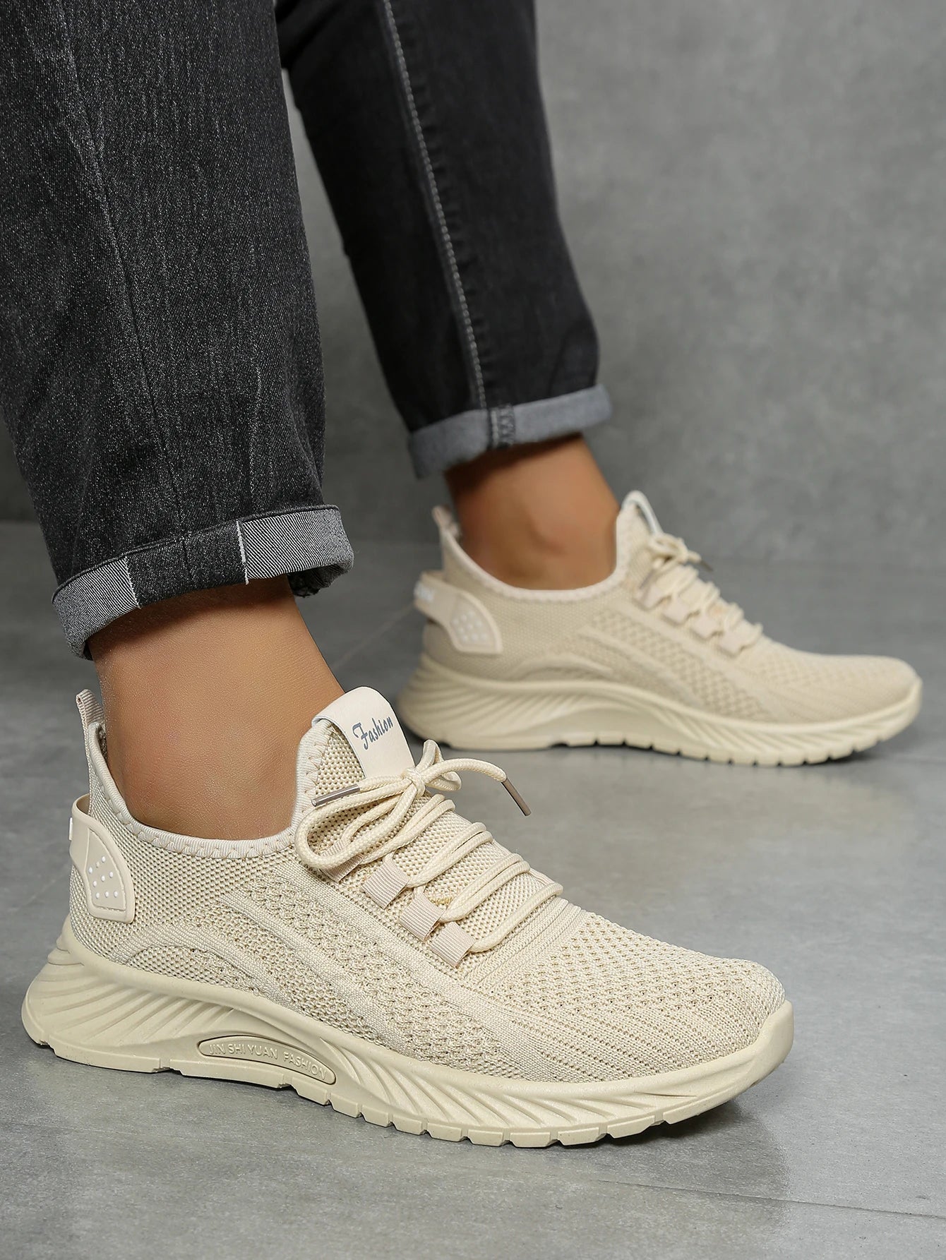 Women's Chunky Platform Sneakers - Lightweight Knit Athletic Shoes with Air Cushion Sole