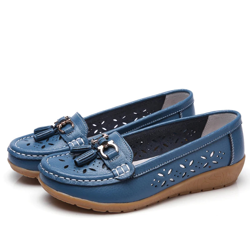 Women's Genuine Leather Loafers Flat Comfort Slip-On Moccasins with Arch Support Wide Sizes EU 41-43 (US 10-12)