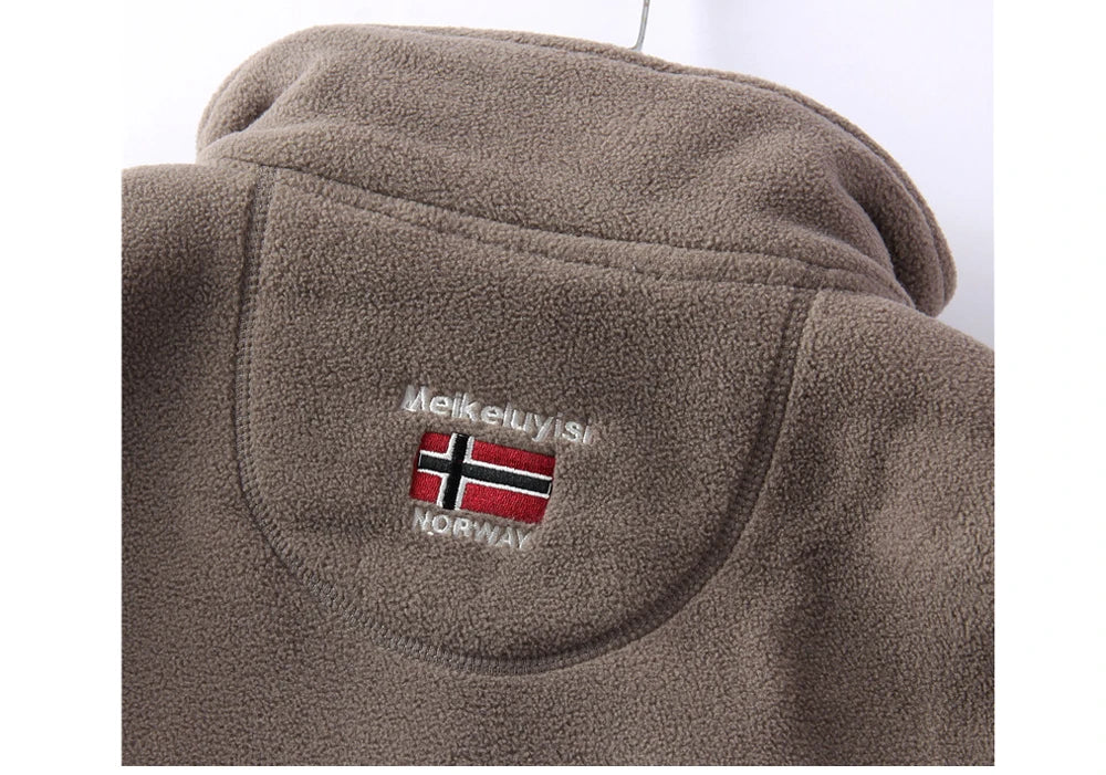 Men's DIMUSI Polartec Fleece Windbreaker Jacket - Experience Ultimate Warmth for Winter Adventures.