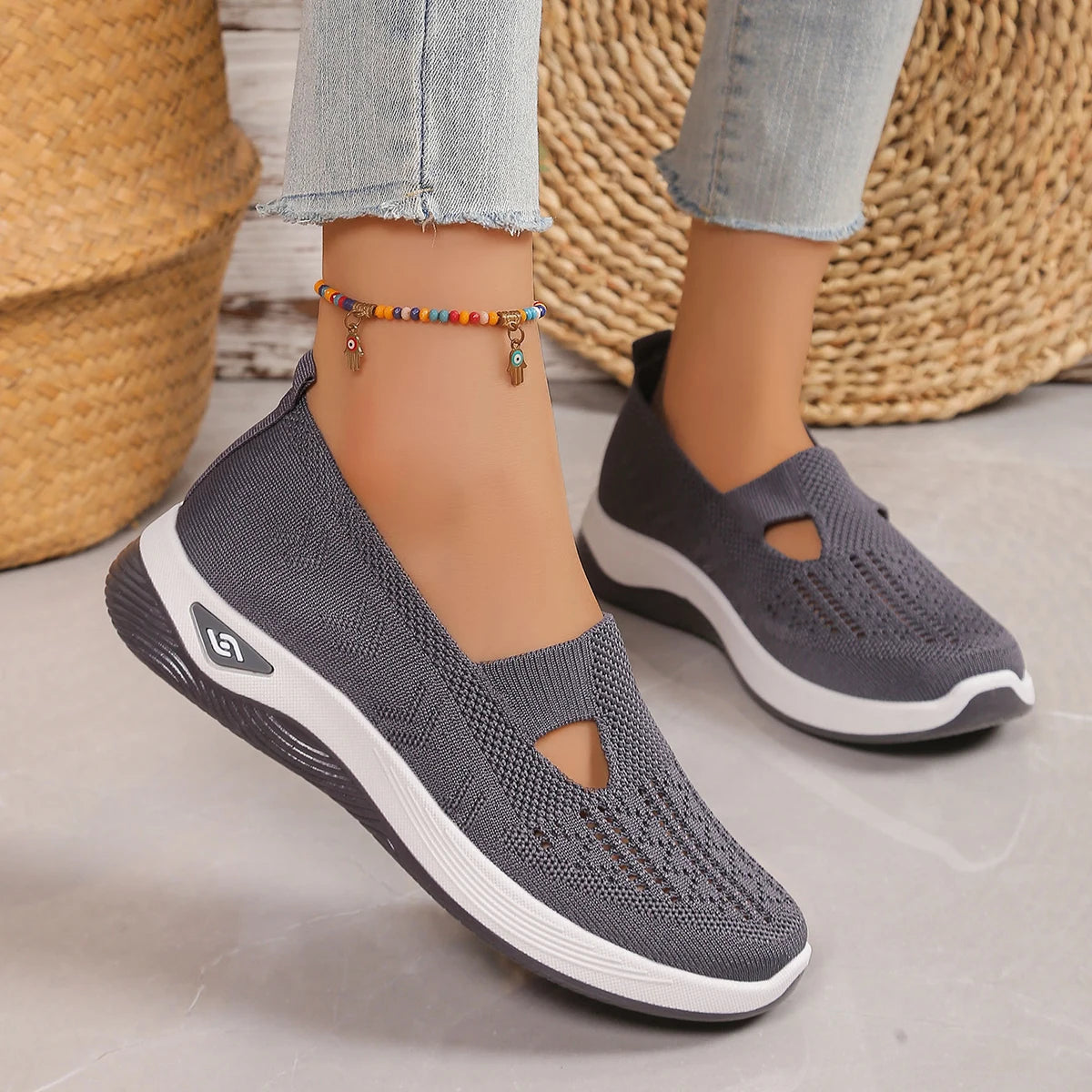 Women's Breathable Mesh Slip-On Sneakers – Lightweight Casual Walking Shoes with Soft Sole & Cutout Design
