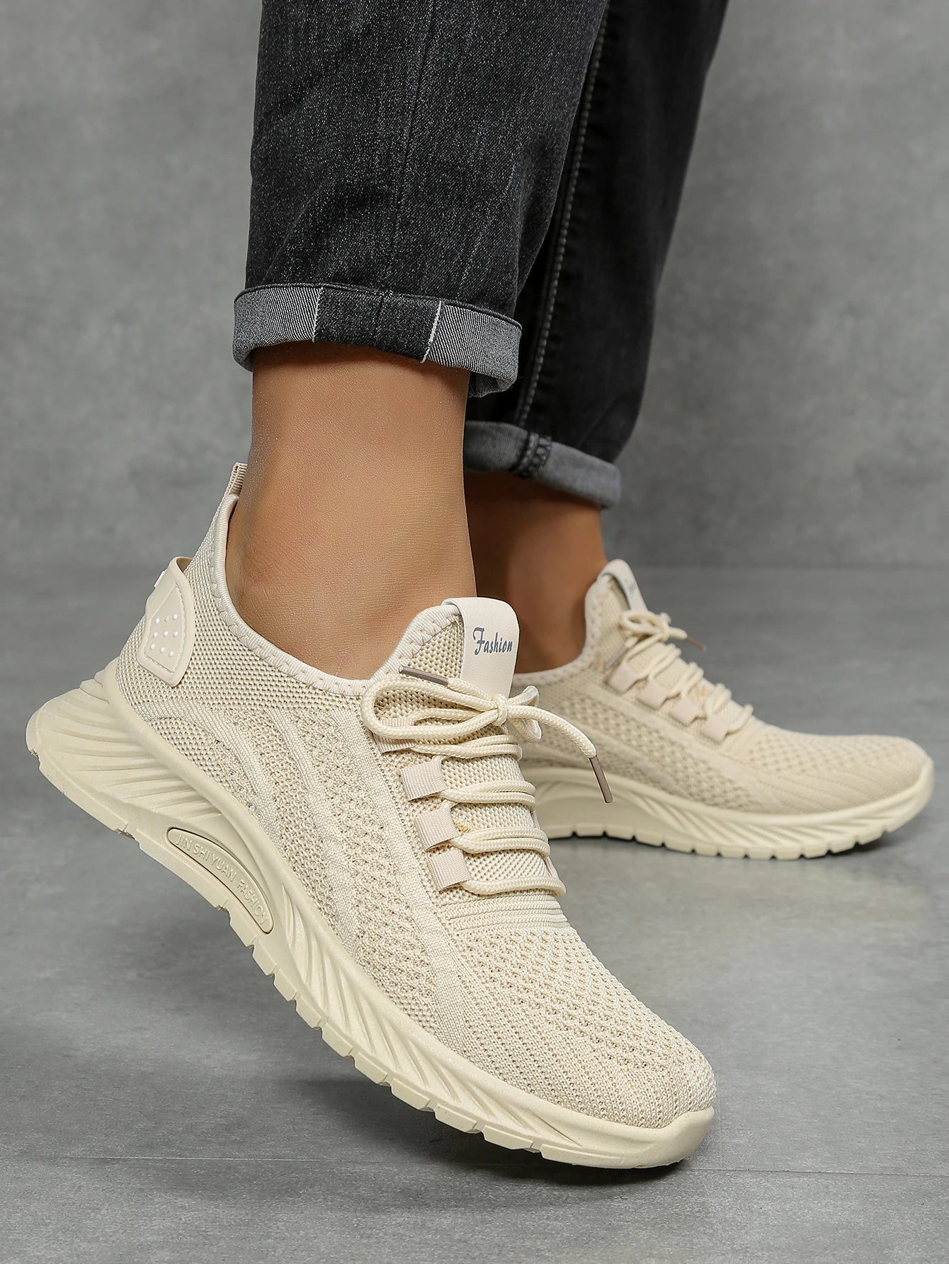 Women's Chunky Platform Sneakers - Lightweight Knit Athletic Shoes with Air Cushion Sole