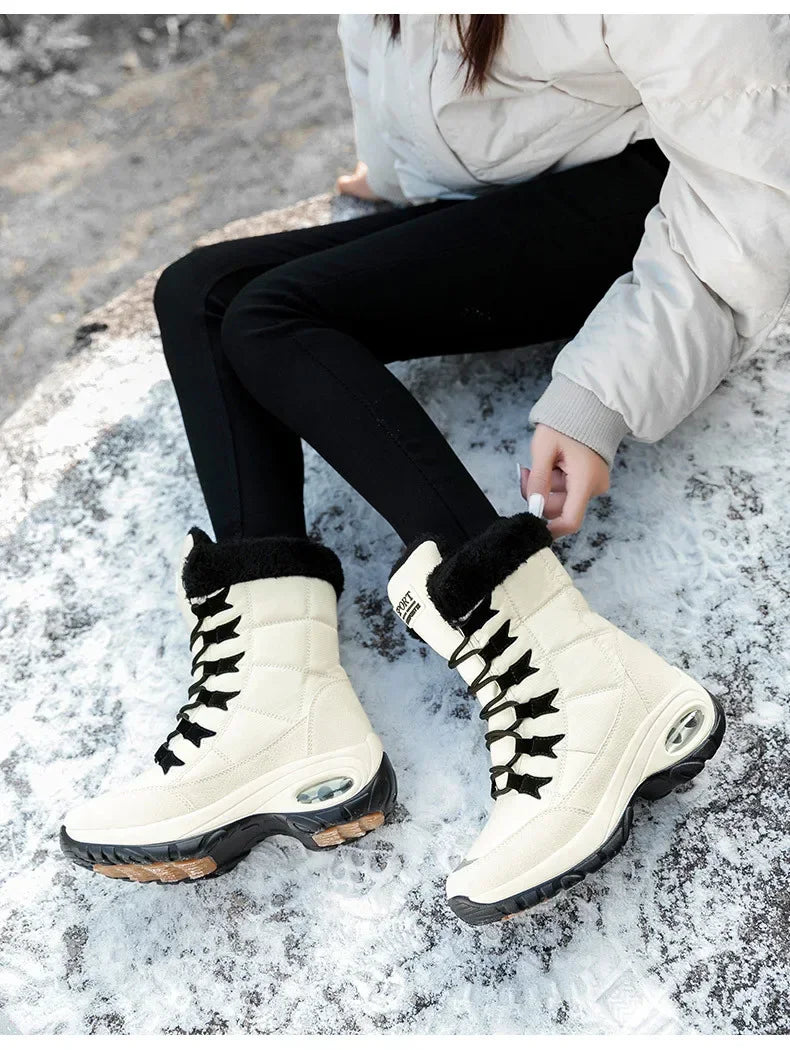 Women's Plush-Lined Waterproof Snow Boots - Platform Winter Hiking Ankle Boots