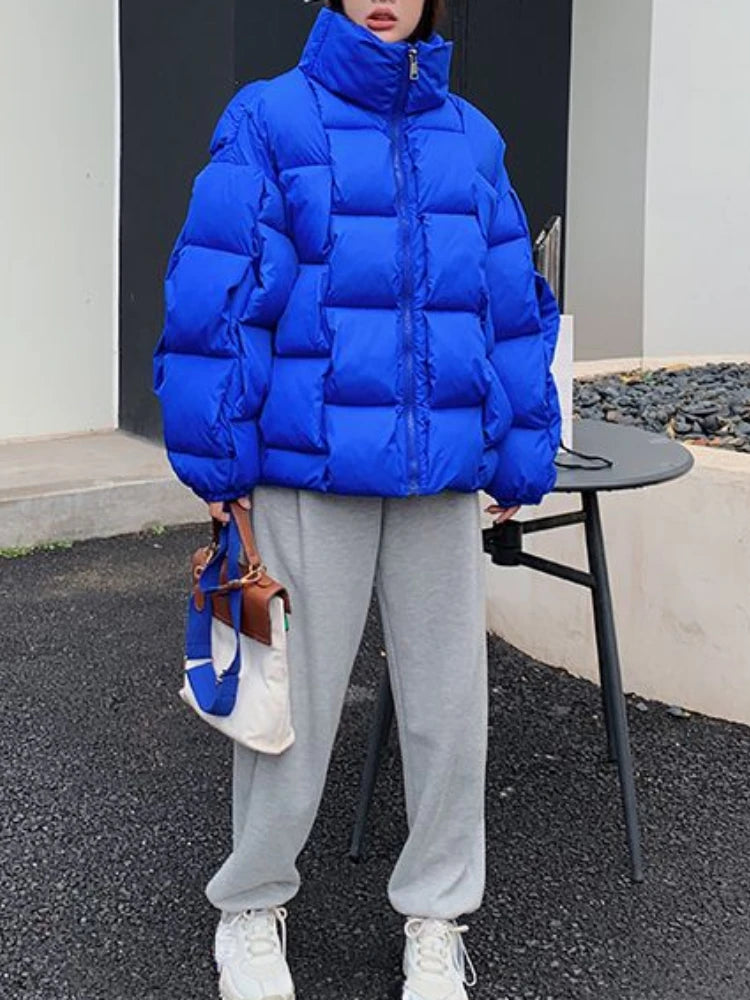 Women's Chic & Cozy: 2023 Three-Dimensional Plaid Down Jacket-Stylish Warmth for Winter.