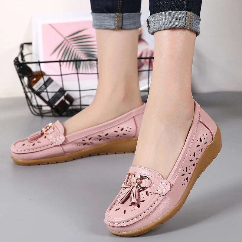 Women's Genuine Leather Loafers Flat Comfort Slip-On Moccasins with Arch Support Wide Sizes EU 41-43 (US 10-12)