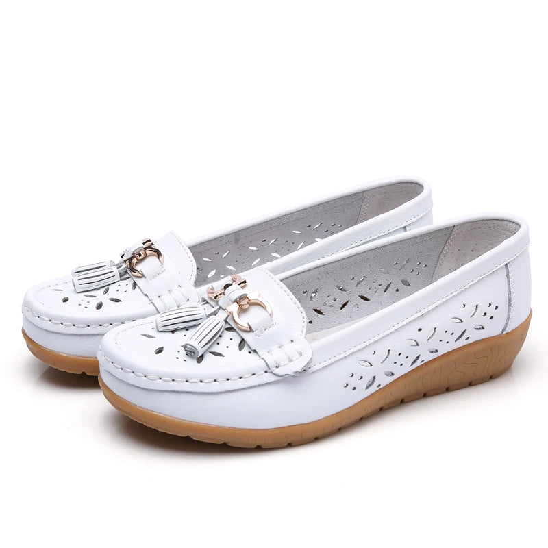 Women's Genuine Leather Loafers Flat Comfort Slip-On Moccasins with Arch Support Wide Sizes EU 41-43 (US 10-12)