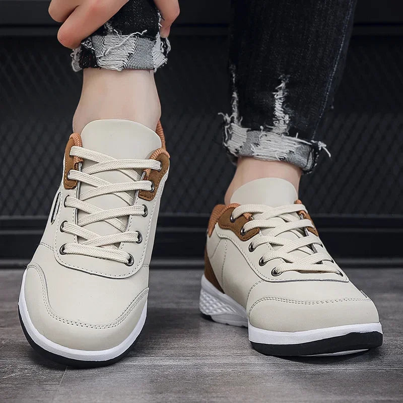 Men's Two-Tone Leather Casual Sneakers — Lightweight Lace-Up Stitching Walking Shoes | EVA Sole Non-Slip Street Style Trainers for Spring & Autumn