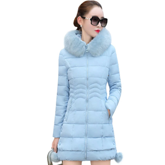 Women's 2023 Casual Hooded Winter Jacket with Luxurious fur Collar.