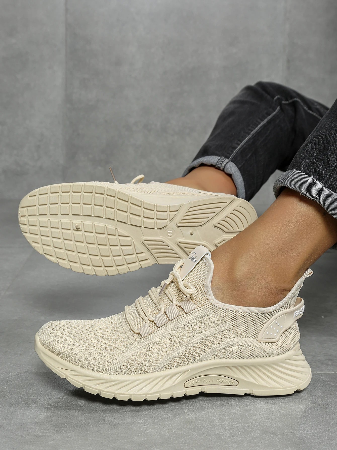 Women's Chunky Platform Sneakers - Lightweight Knit Athletic Shoes with Air Cushion Sole