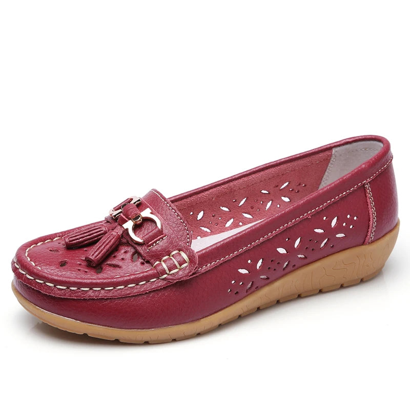 Women's Genuine Leather Loafers Flat Comfort Slip-On Moccasins with Arch Support Wide Sizes EU 41-43 (US 10-12)