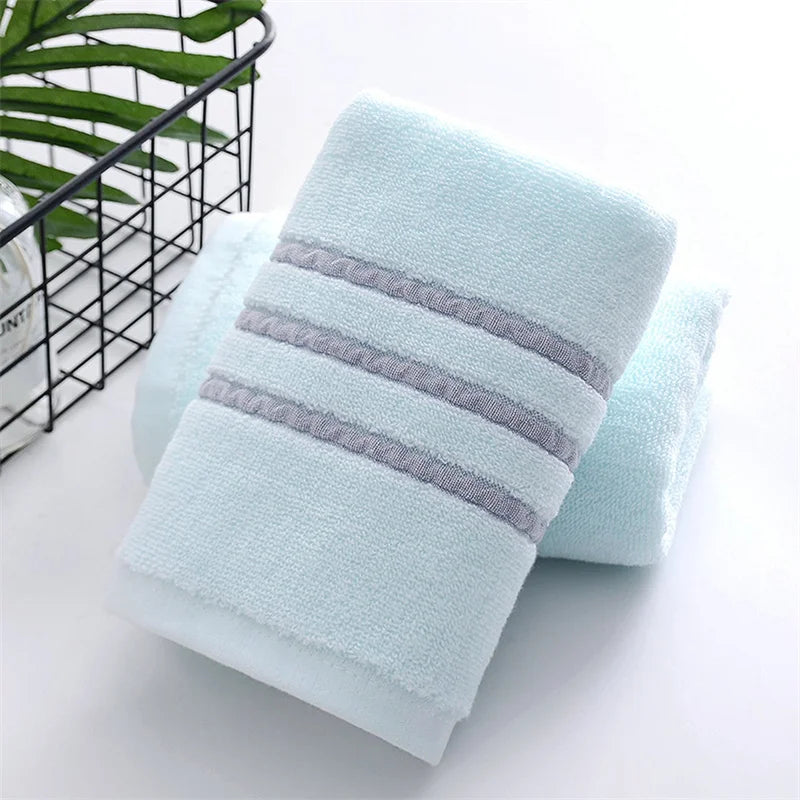 100% Pure Cotton Thick Bath Towel - Soft Absorbent Hotel Spa Towel