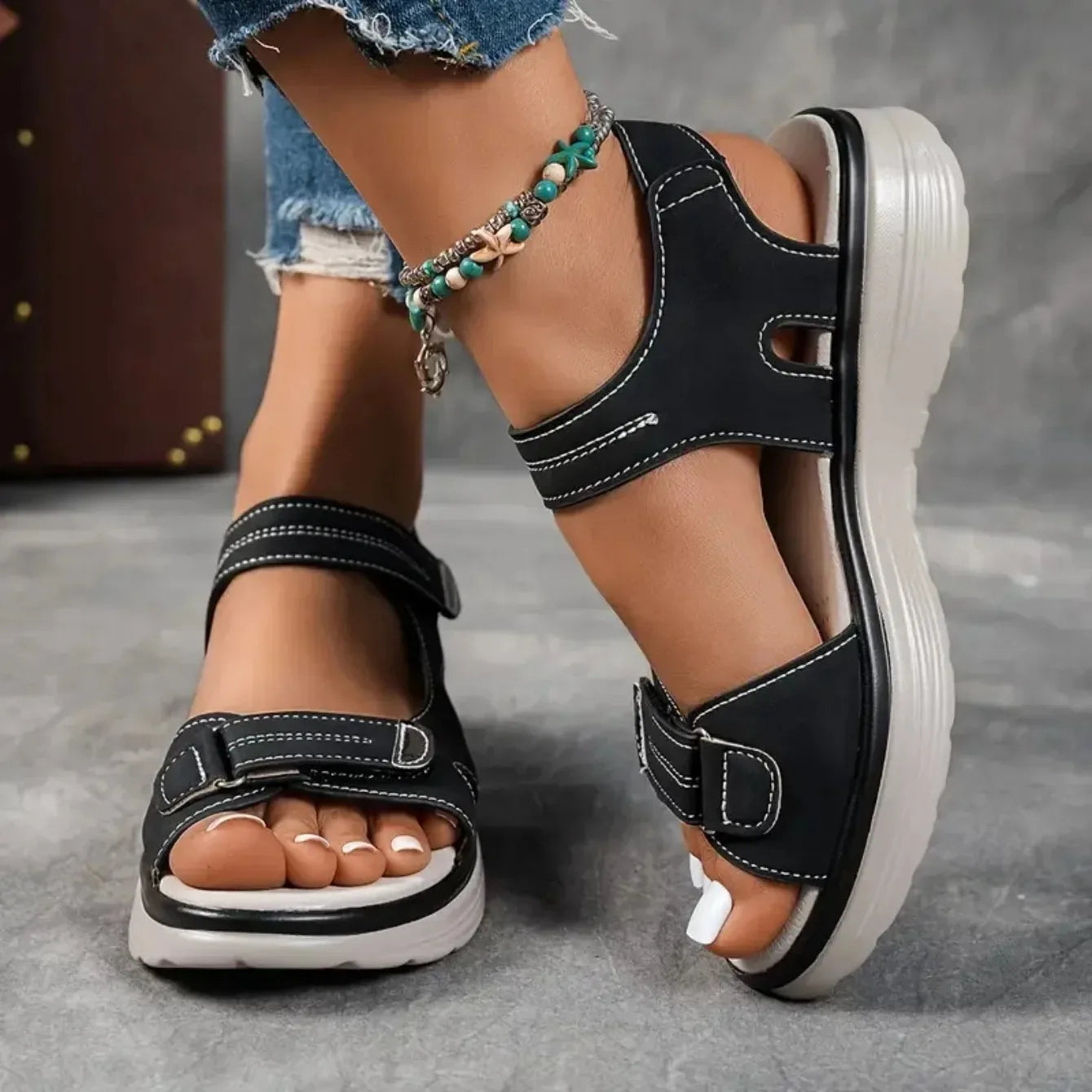 Women's Casual Platform Sandals – Open Toe Non-Slip Outdoor Beach Sandals with Back Strap