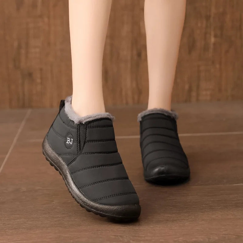 Women's Waterproof Microfiber Snow Boots - Plush-Lined Non-Slip Winter Hiking Shoes