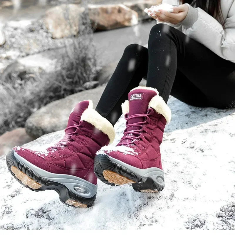 Women's Plush-Lined Waterproof Snow Boots - Platform Winter Hiking Ankle Boots