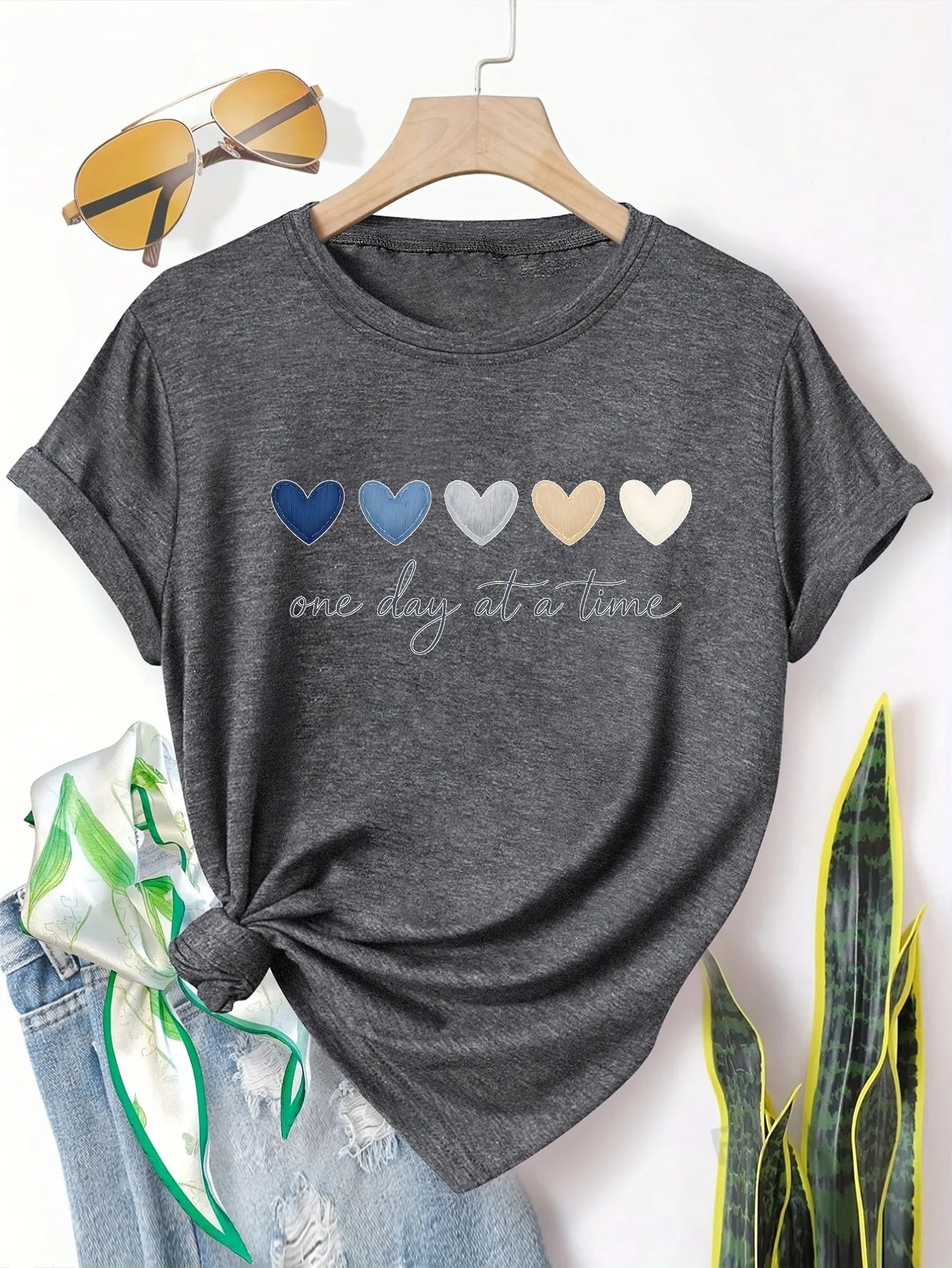 Women's Plus Size Graphic T-Shirt | "One Day At A Time" Casual Loose Fit Tee – Spring & Summer Essential