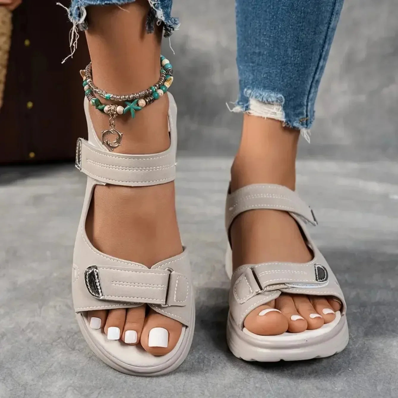 Women's Casual Platform Sandals – Open Toe Non-Slip Outdoor Beach Sandals with Back Strap