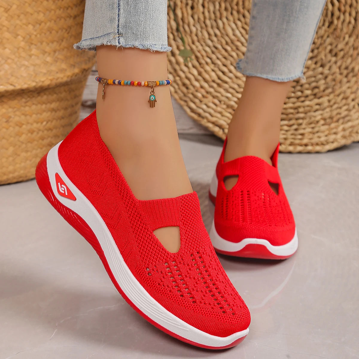 Women's Lightweight Knit Walking Sneakers - Breathable Low-Top Athletic Shoes