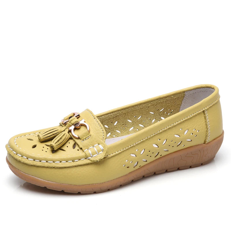 Women's Genuine Leather Loafers Flat Comfort Slip-On Moccasins with Arch Support Wide Sizes EU 41-43 (US 10-12)