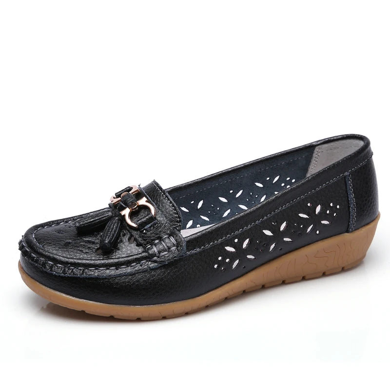 Women's Genuine Leather Loafers Flat Comfort Slip-On Moccasins with Arch Support Wide Sizes EU 41-43 (US 10-12)