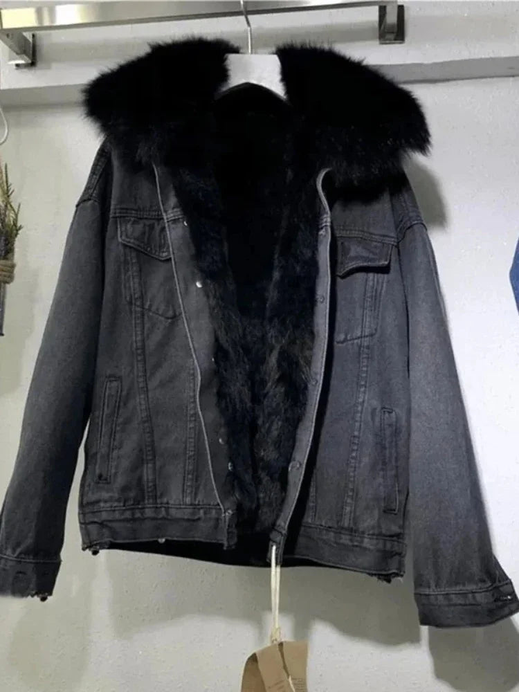 Women's Chic Winter Denim Jacket: Fleece-Lined with Big Fur Collar & Motorcycle Style
