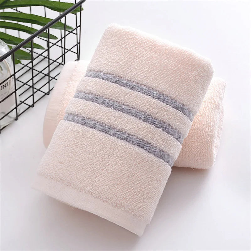 100% Pure Cotton Thick Bath Towel - Soft Absorbent Hotel Spa Towel