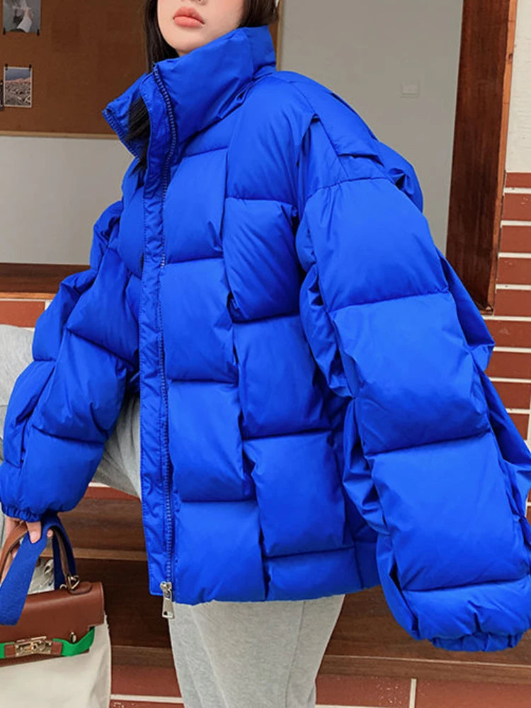 Women's Chic & Cozy: 2023 Three-Dimensional Plaid Down Jacket-Stylish Warmth for Winter.