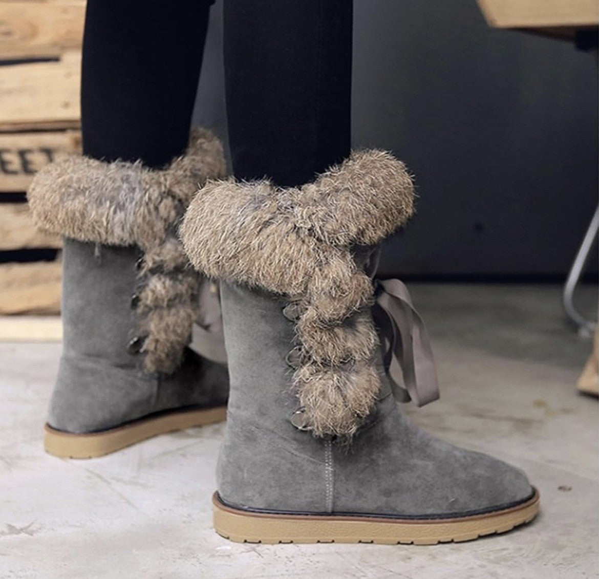 Women's Nubuck Lace-Up Snow Boots - Big Size Cotton Booties