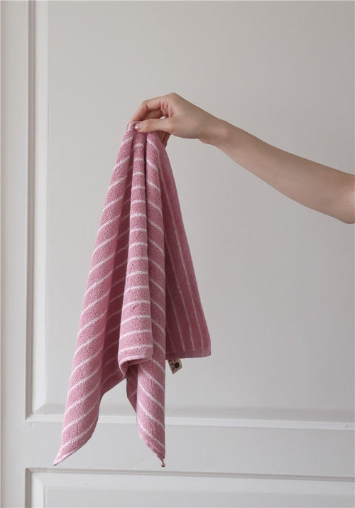 Premium Retro Stripe Bath Towel - Ultra Soft 100% Organic Cotton, Absorbent & Eco-Friendly